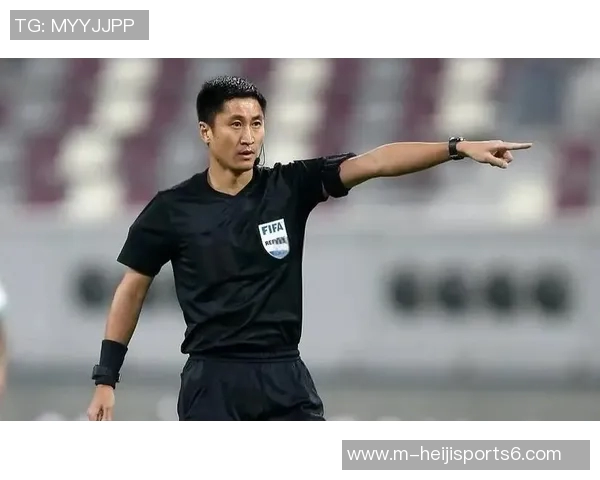 足球裁判马宁的执法风格与职业生涯回顾分析 足球裁判马宁的执法风格与职业生涯回顾分析